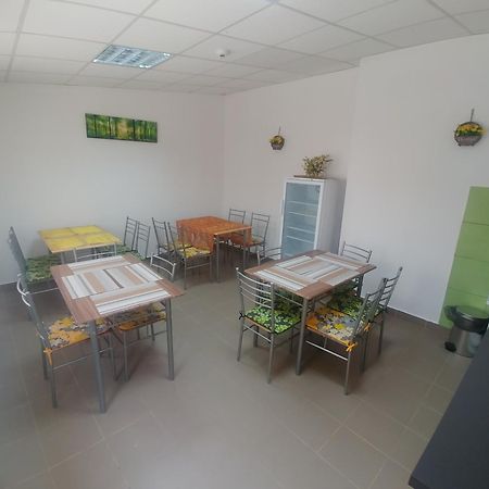 Camere De Inchiriat Carpati Hunedoara Dış mekan fotoğraf